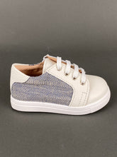 Load image into Gallery viewer, Gorgino White Leather with Grey Fabric, Shoelaces and Zipper GH201734
