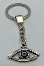 Load image into Gallery viewer, Gift Box Set 15 Metal Mati Keychain
