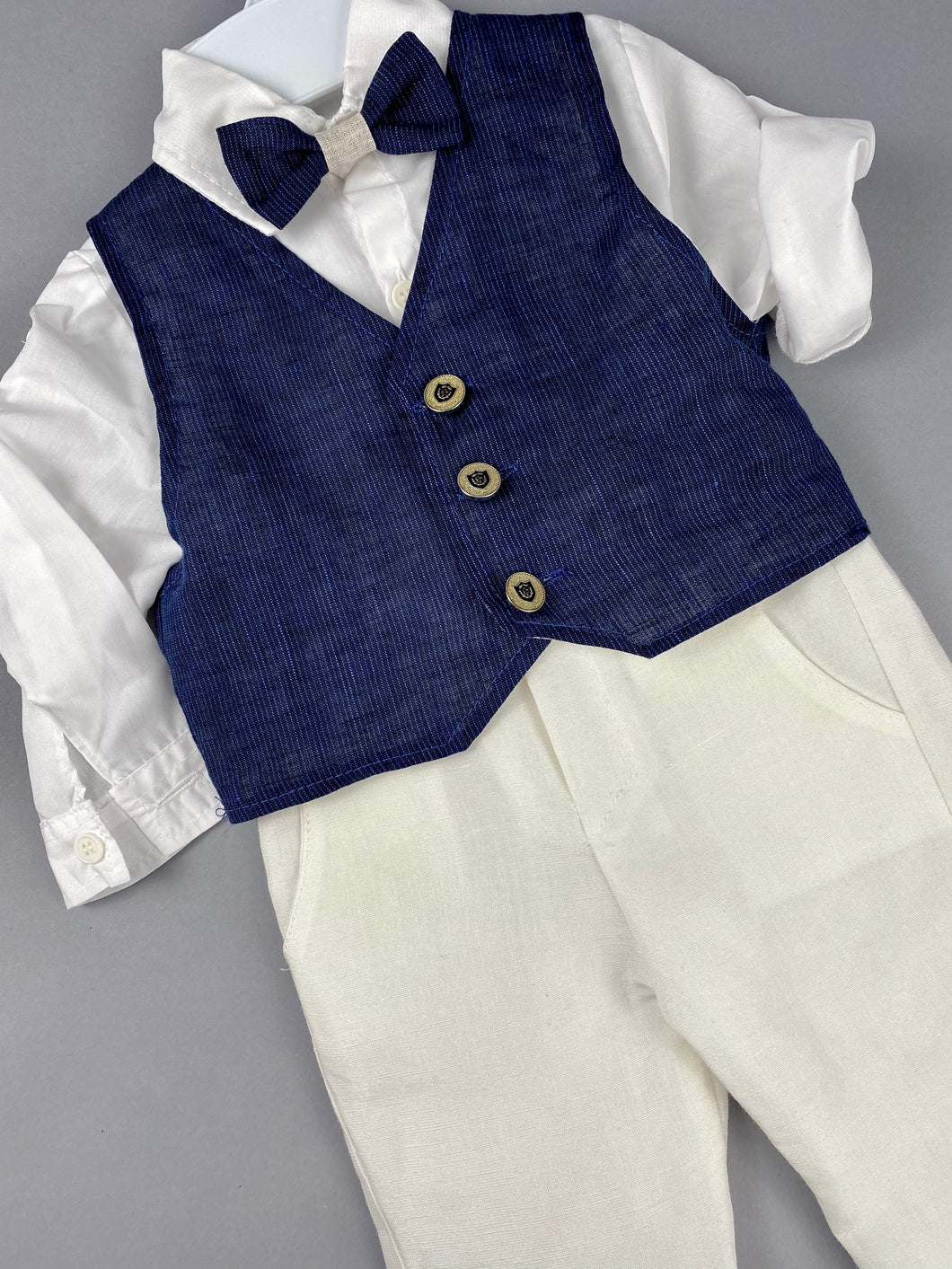 Rosies Collections 7pc full linen suit, Dress shirt, Cuff sleeves, Pants, Hoodie Jacket, Vest, Belt or Suspenders, Cap. Made in Greece exclusively for Rosies Collections S201923