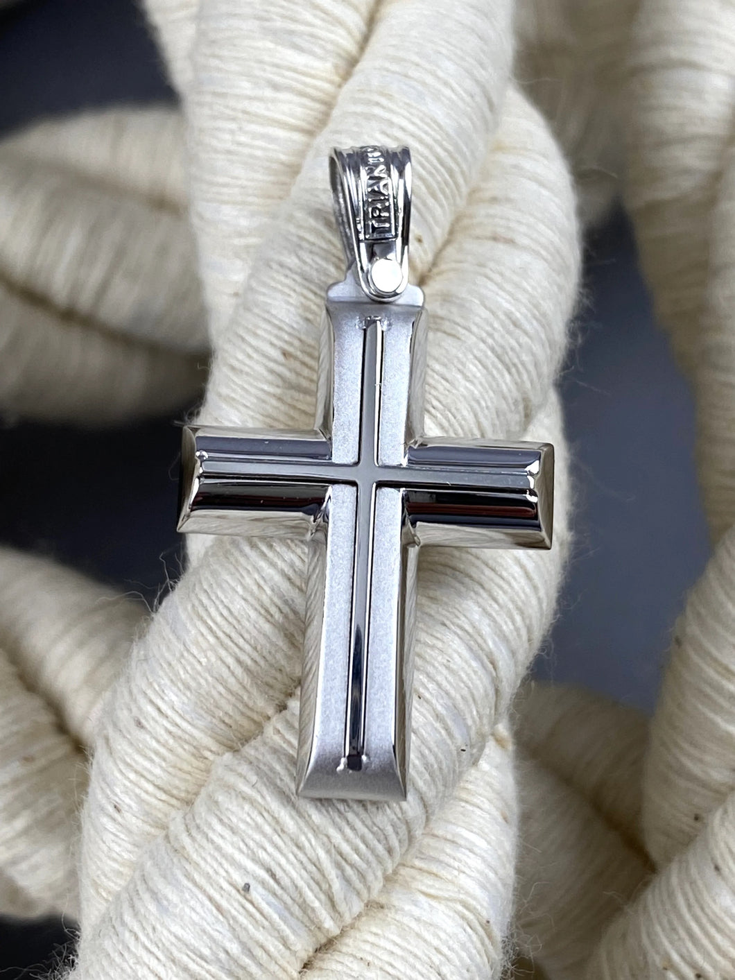 Triantos 14k White Gold Cross Polished and Brushed 221275