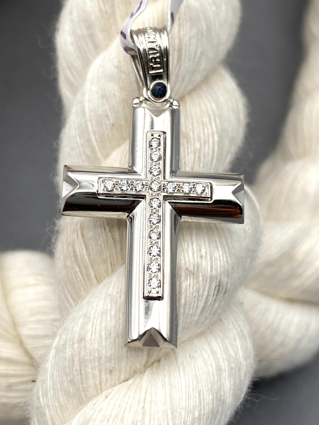 Triantos 14k White Gold Cross Polished and Brushed with Precious Stones 2.71g 222501
