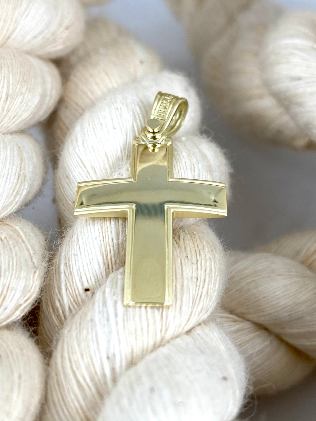 Triantos 14k Yellow Gold Cross 212270