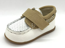 Load image into Gallery viewer, Babywalker Boat Leather Shoe
